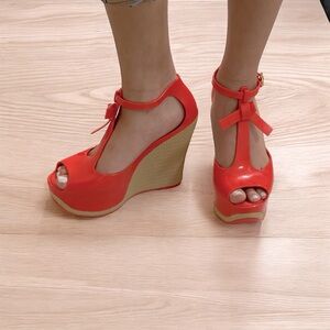 Melissa, Size 7, New